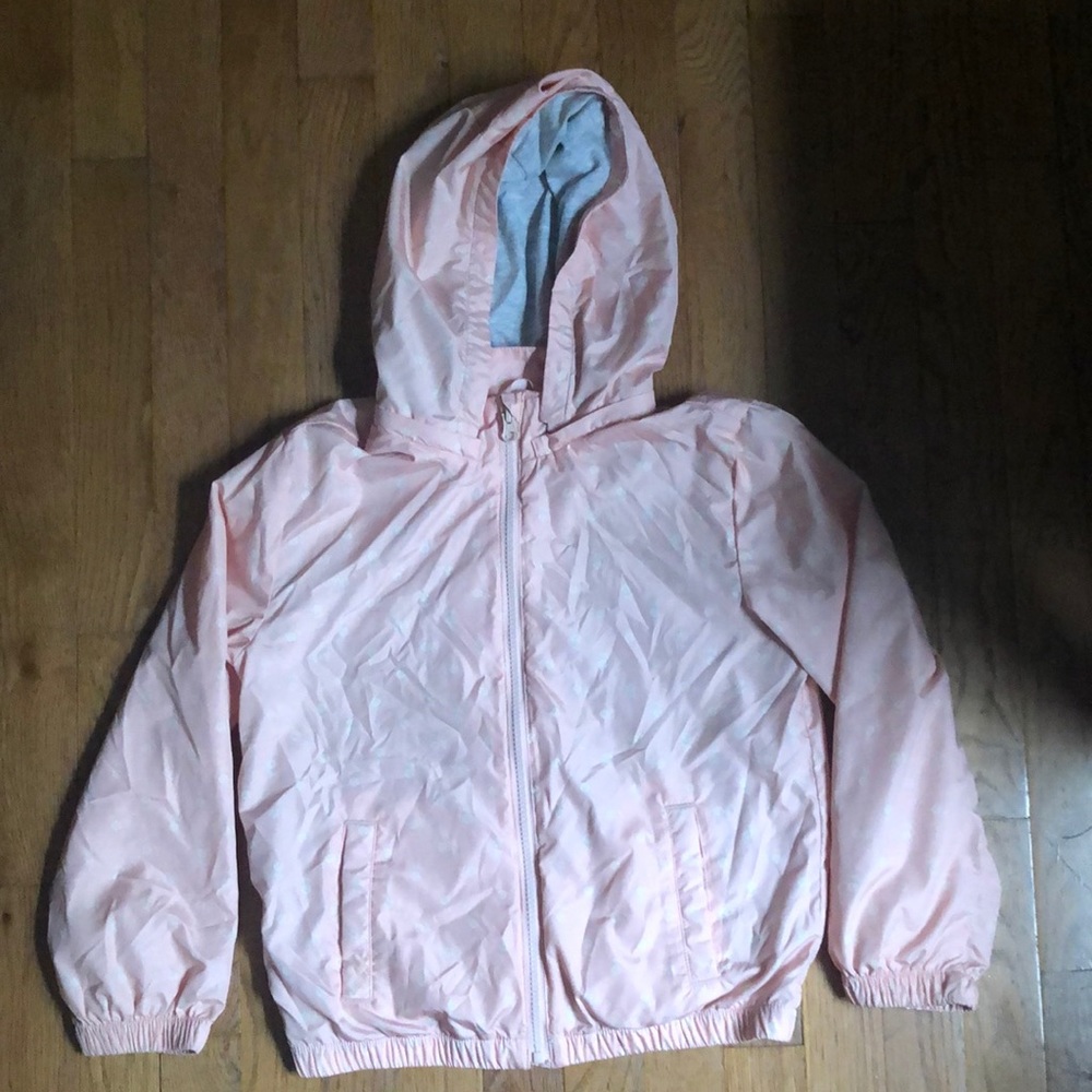 Cute windbreaker that is lined from Gap Kids. Excellent Condition.